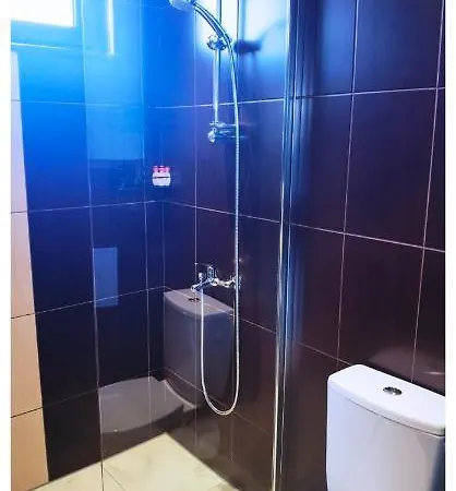 4 Bedroom House - Imperial Heights - - Sonnenstrand 度假居 *