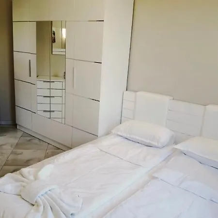 度假居 4 Bedroom House - Imperial Heights - - Sonnenstrand 阳光海滩